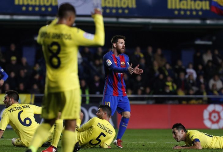 FBL-ESP-LIGA-VILLARREAL-BARCELONA