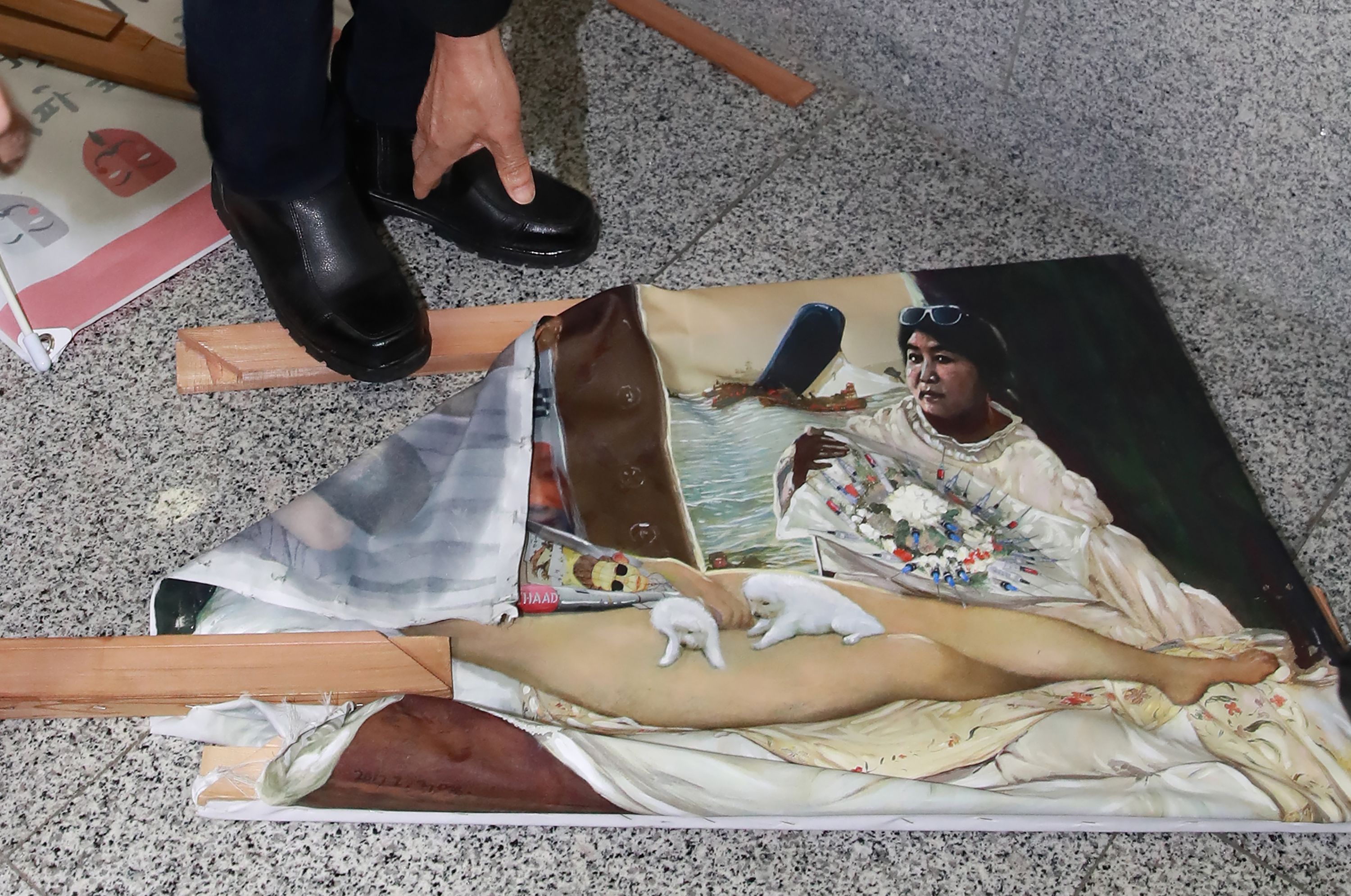AFP PHOTO / YONHAP / STR
