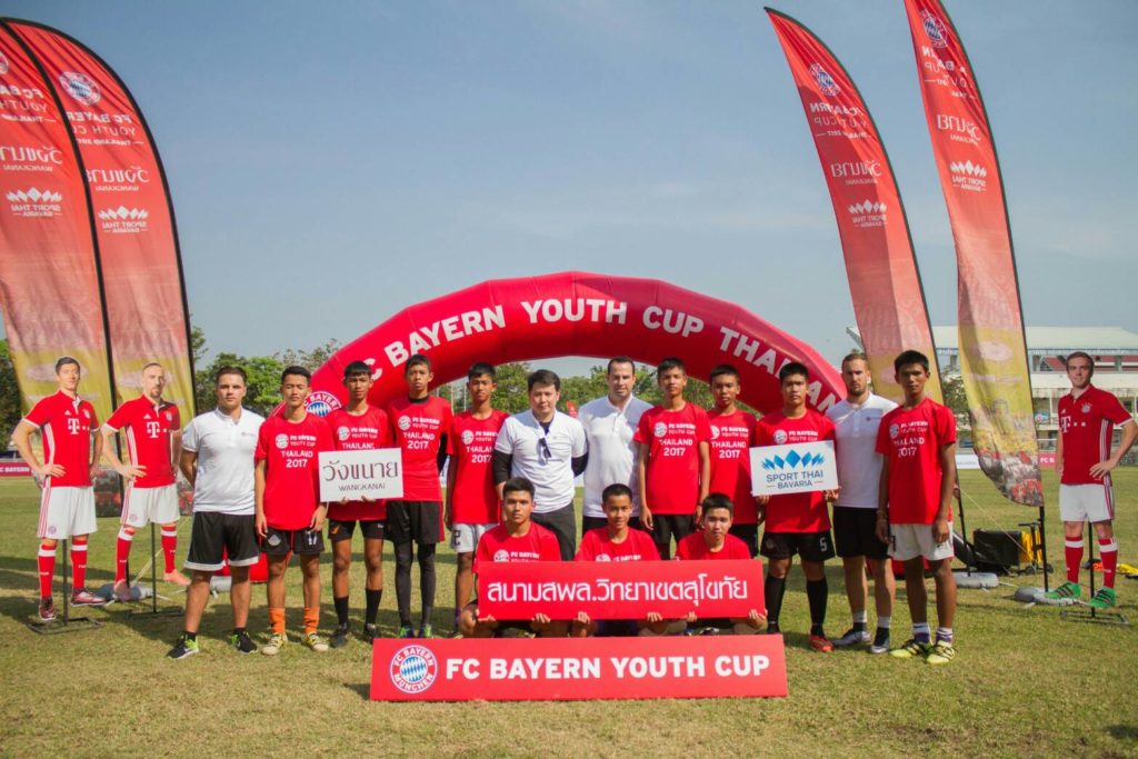 FC Bayern 2017_สุโขทัย