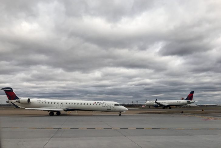 US-ECONOMY-AIRLINES