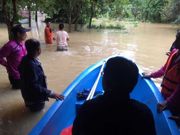 นรา-น้ำท่วม-1