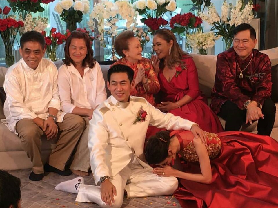 นิวเคลียร์ เพชรจ้า แต่ง (5)