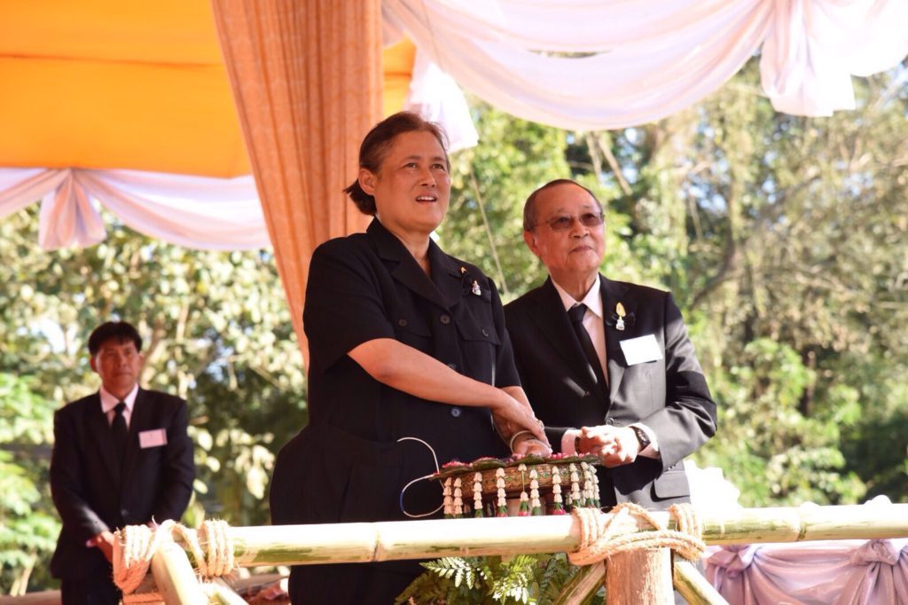 พระเทพ4