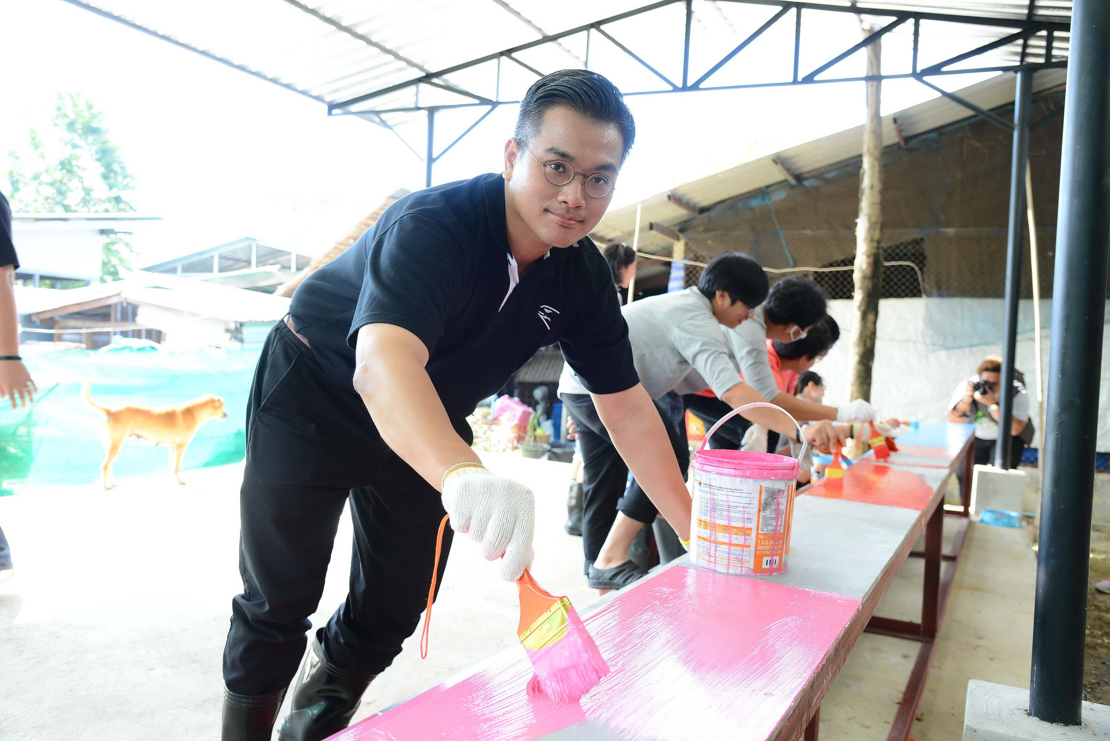 ภัทรดนัย อินทรพงษ์นุวัฒน์ ผู้อำนวยการสื่อสารองค์กร บริษัท ปูนซีเมนต์นครหลวง จำกัด (มหาชน)