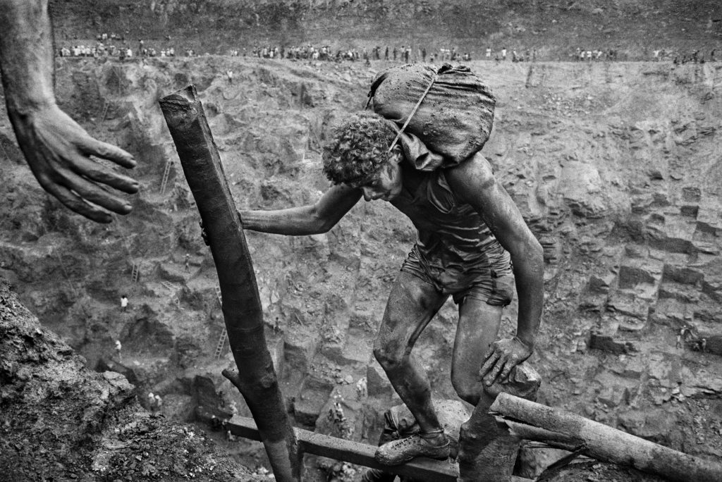 ภาพ Gold mine