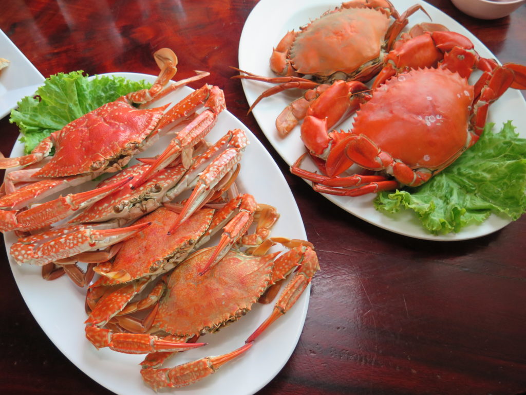 13 KruaLoongTee ปูไข่ ปูก้ามนึ่ง และปูม้านึ่ง