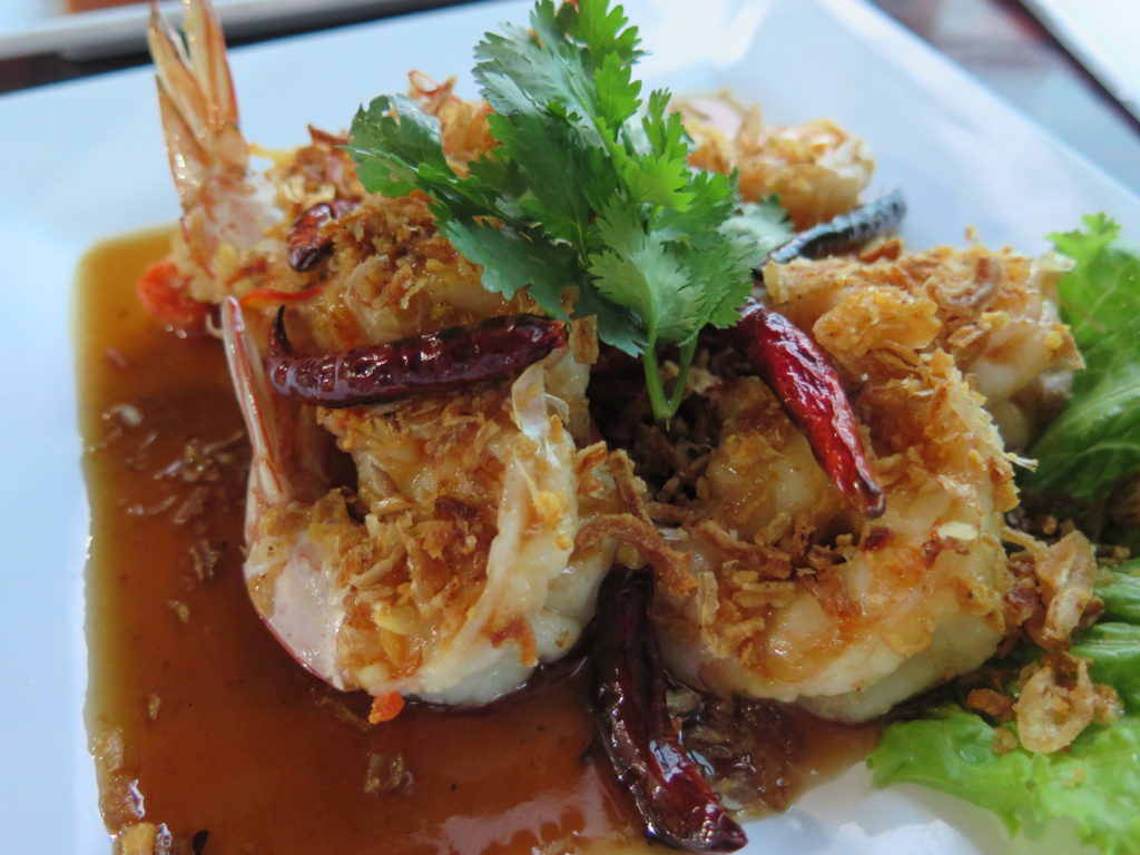 19 KruaLoongTee กุ้งแชบ๊วยซอสมะขาม