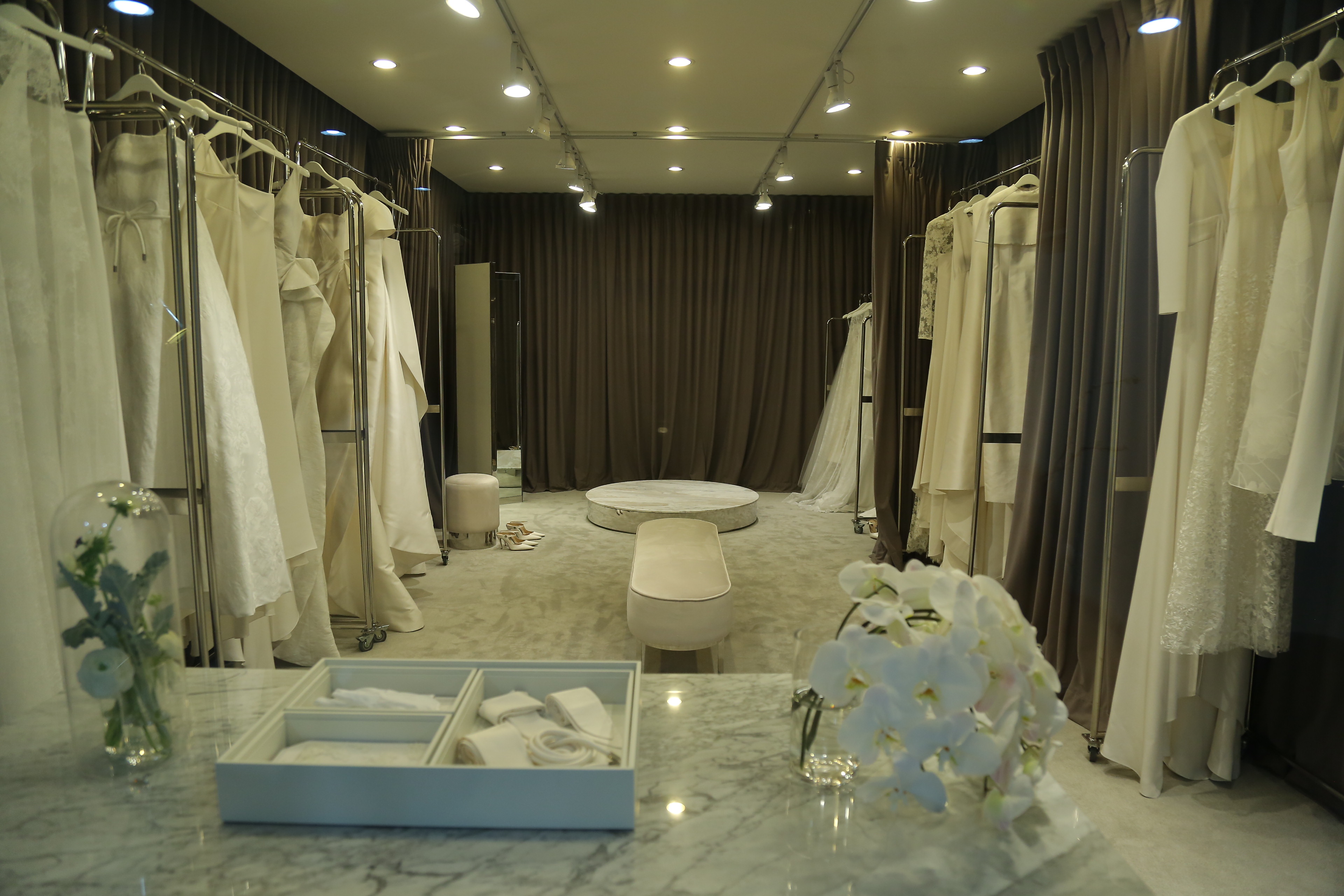 27. บรรยากาศภายในช้อป  White Asava
