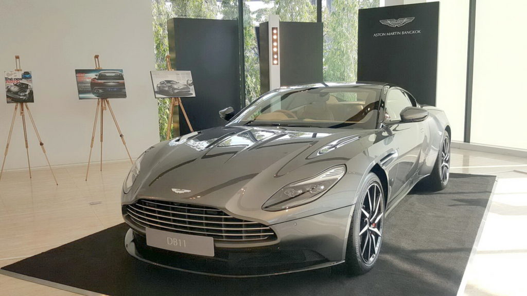 Aston Martin DB11_1