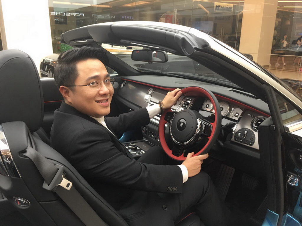 Declare LOVE to Beloved with Rolls-Royce_02
