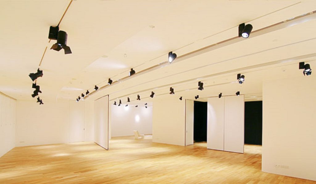 Ion Art Gallery ภาพจาก: http://www.ionorchard.com