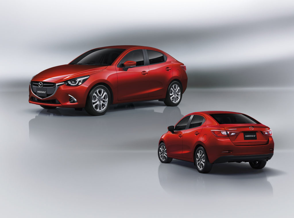 Mazda2_1