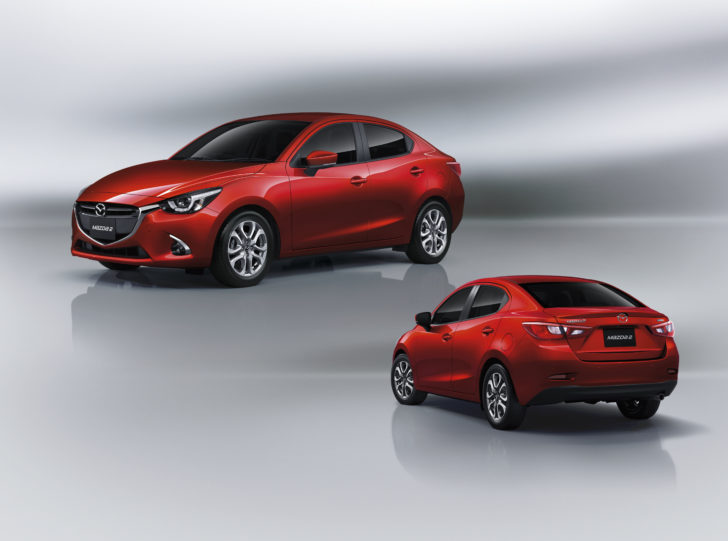 Mazda2_1