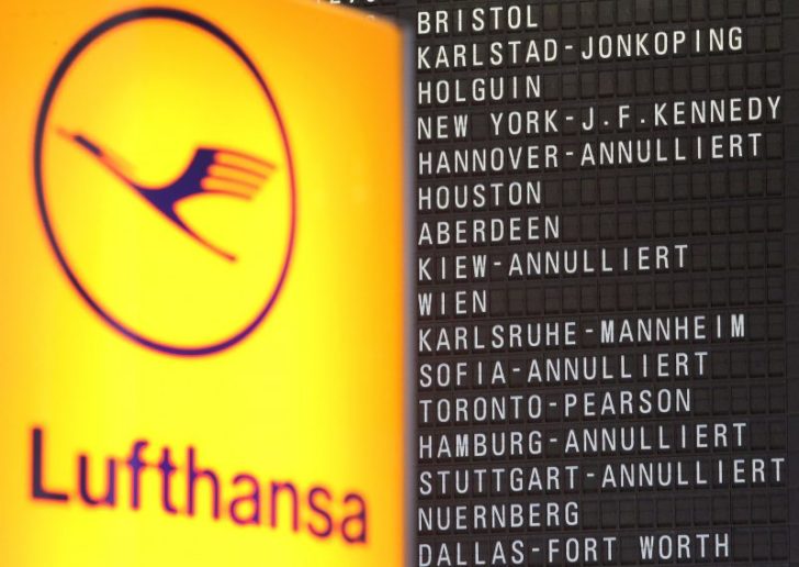 FILES-GERMANY-AVIATION-LABOUR-TRANSPORT