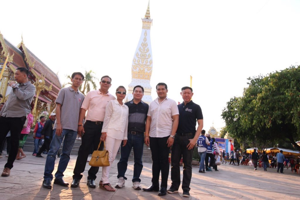 ครูจอมทรัพย์