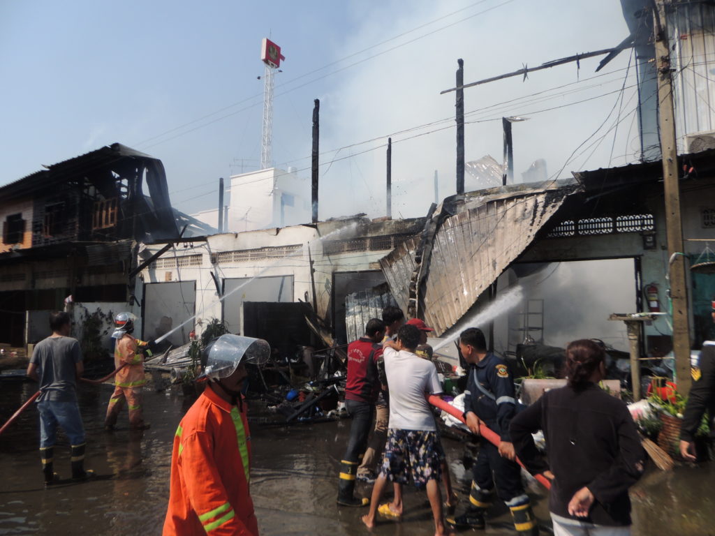 ตลาดเก่าหนองแคไฟไหม้2