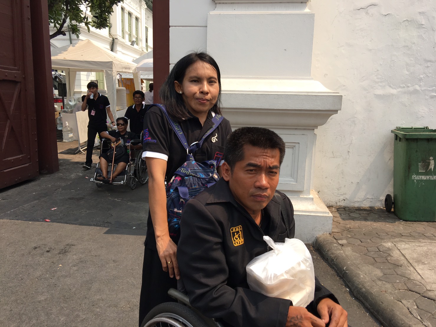 น.ส. ชลกลมพร