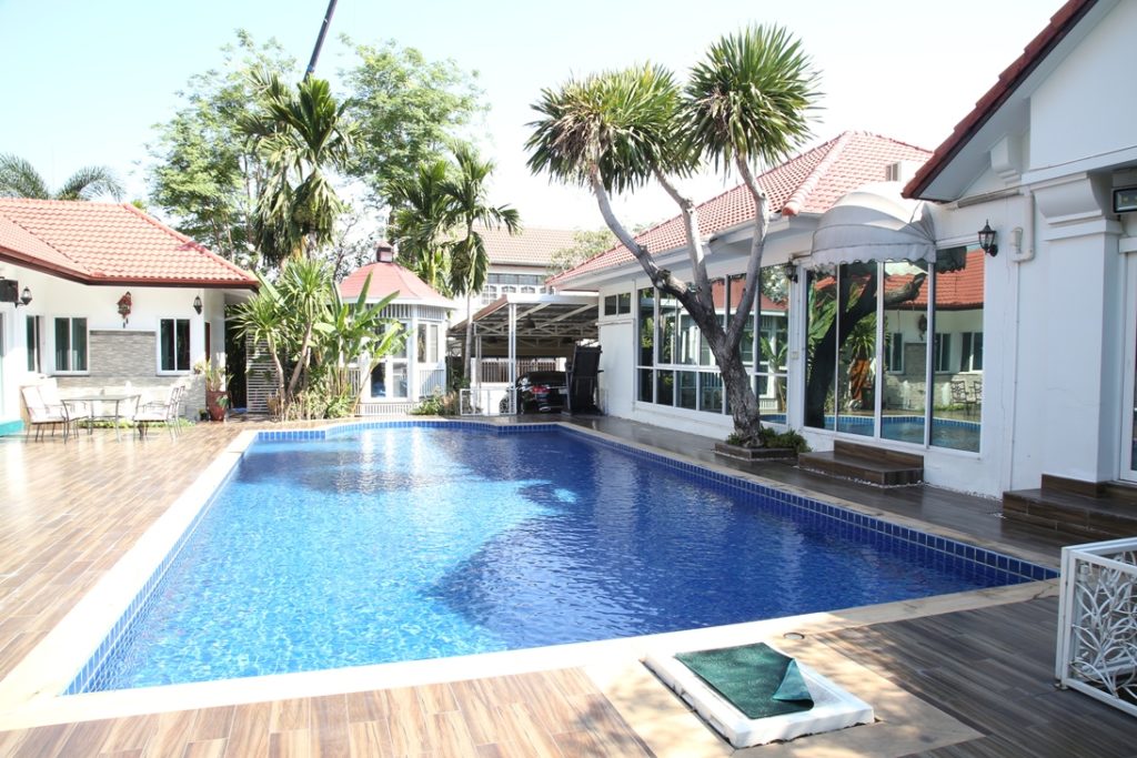 บ้านปวีณา หงสกุล (1)