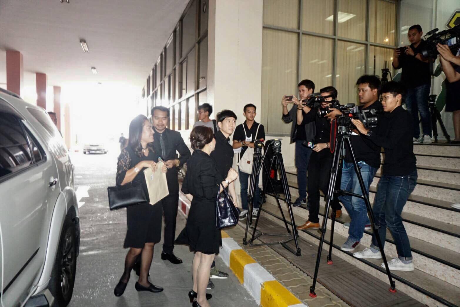 เบนซ์2