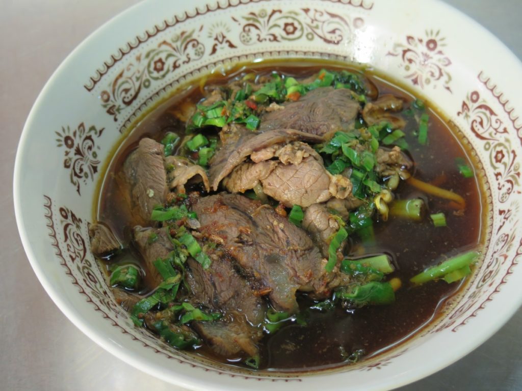 13KuaytaewNeuLiangJTid ก๋วยเตี๋ยวเนื้อเลียง