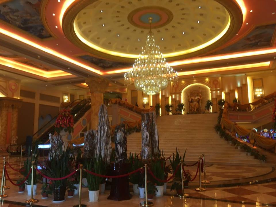 คิงสา์โรมัน คาสิโน ลาว สามเหลี่ยมทองคำ