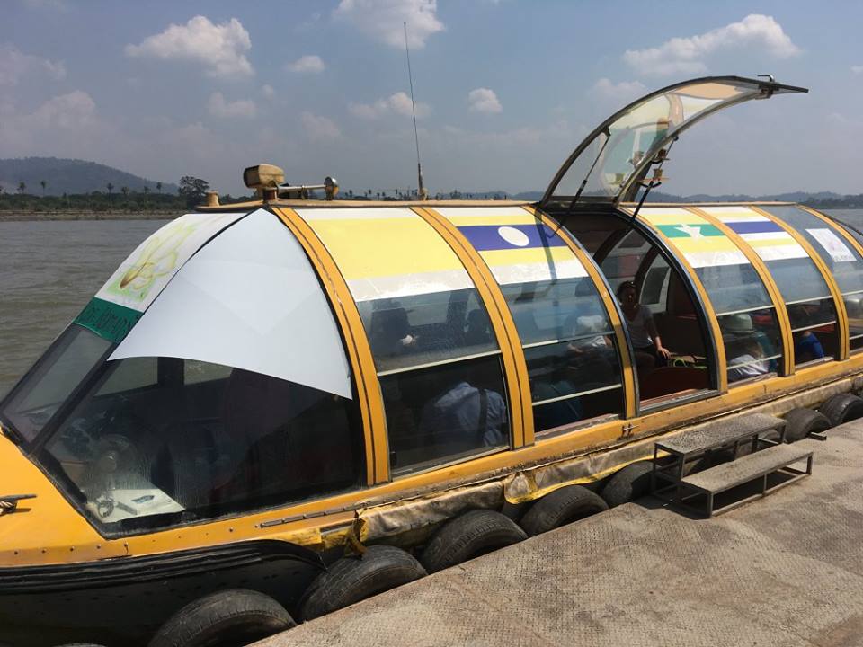 เรือรับส่ง คิงส์โรมันคาสิโน ลาว สามเหลี่ยมทองคำ