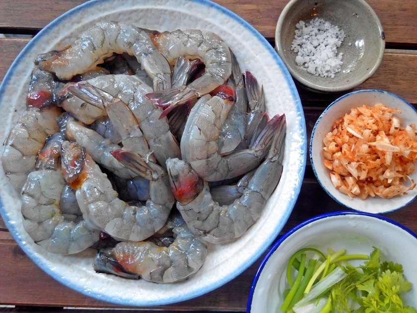 กุ้งผัดกระเทียม