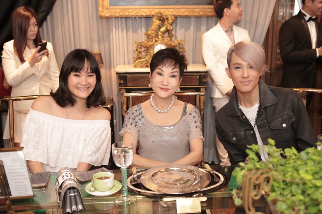 ดลิน โสภณพนิช ยังพิชิต, คุณหญิงชดช้อย โสภณพนิชและปิยะรัฐ กัล