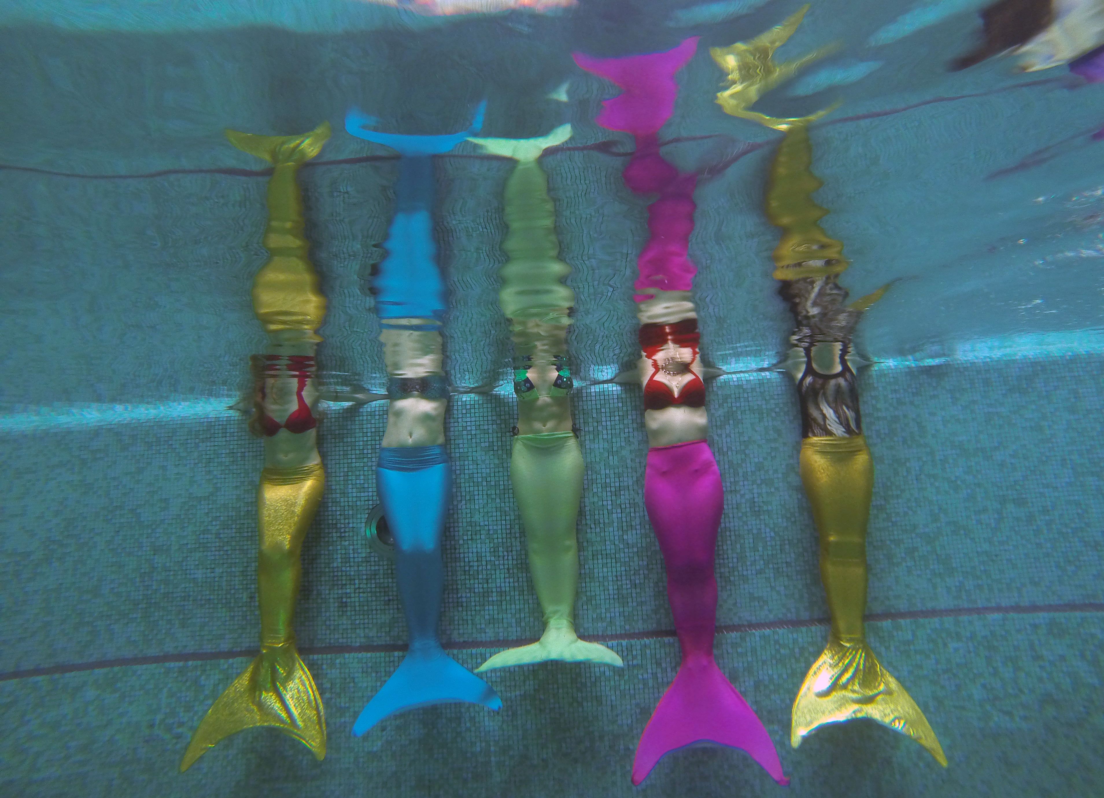RUSSIA-LIFESTYLE-FITNESS-MERMAIDS-OFFBEAT
