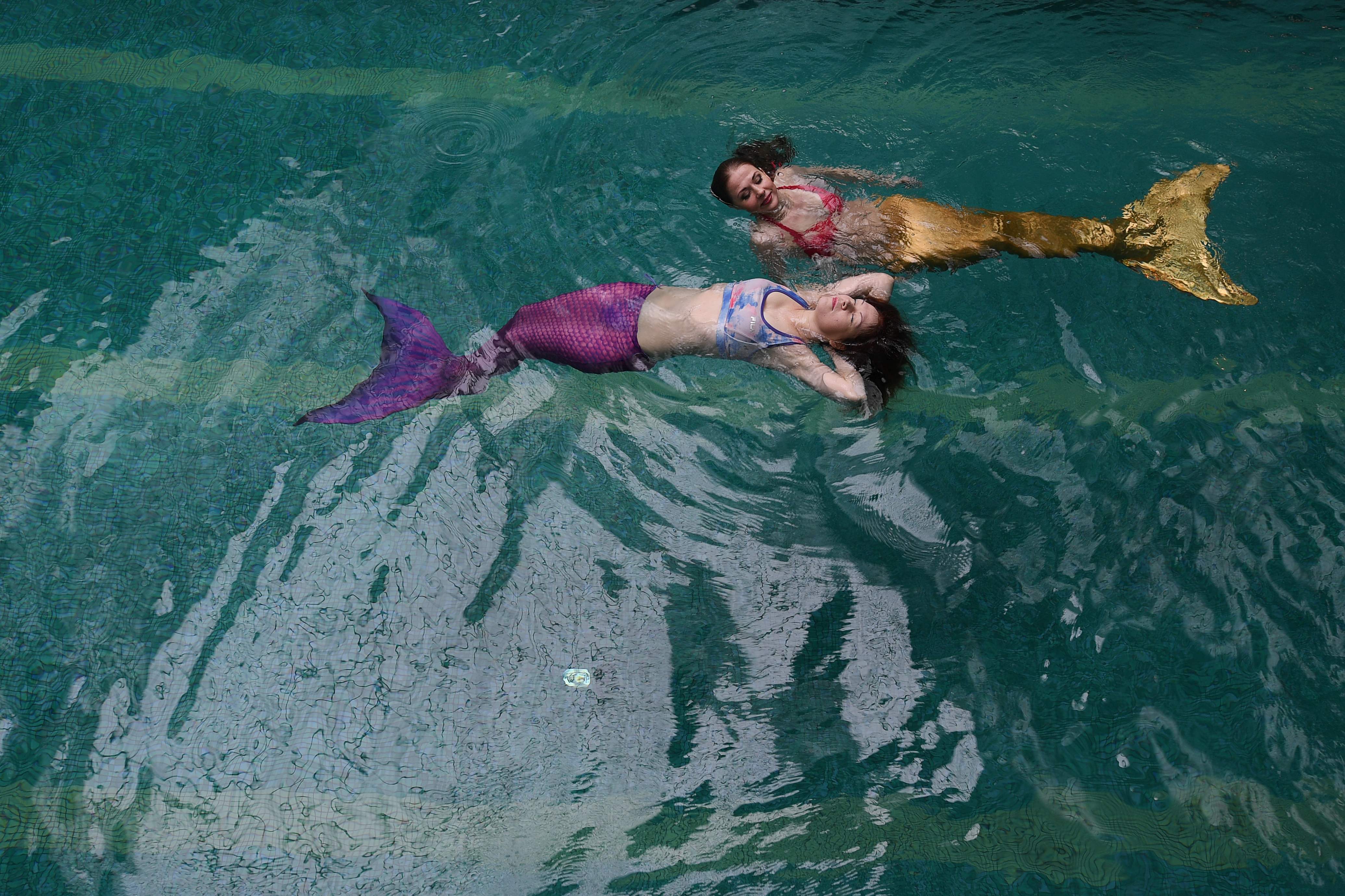 RUSSIA-LIFESTYLE-FITNESS-MERMAIDS-OFFBEAT
