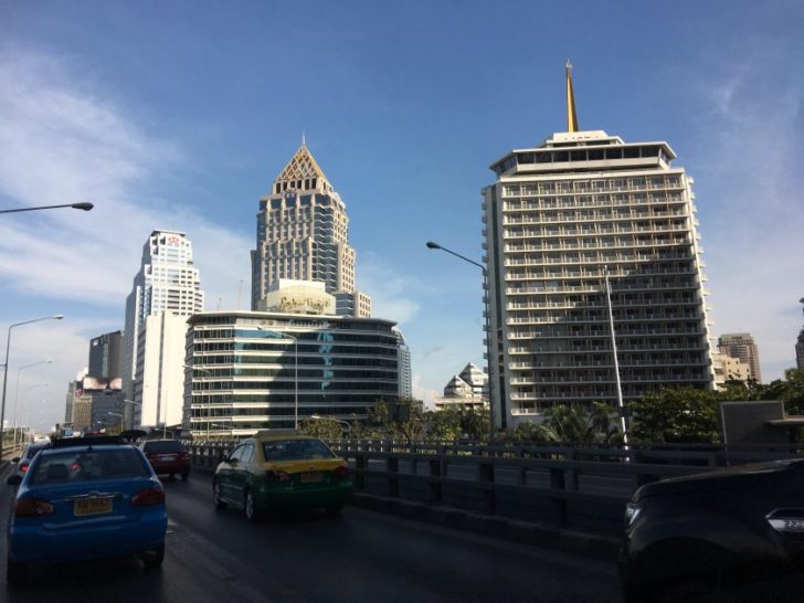 ตึก โรงแรมดุสิตธานี สีลม พระราม4
