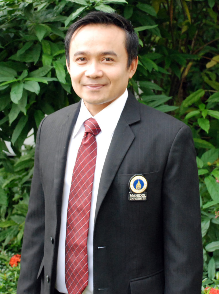 ผศ.ดร.เอกราช เกตวัลห์