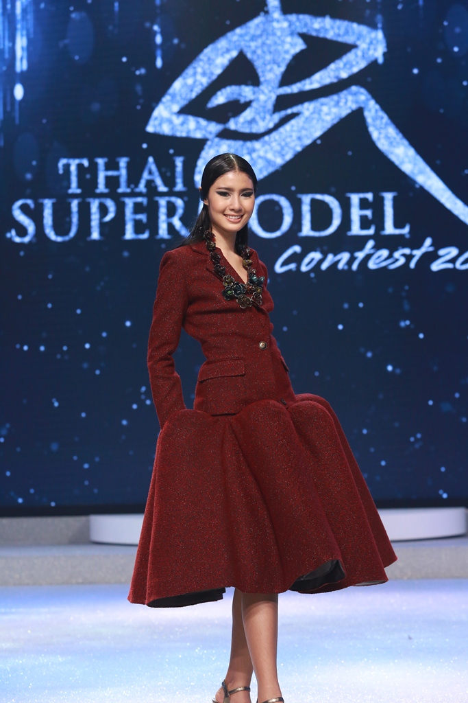 หยก-สุพรรณิการ์ นพรัตน์ ตำแหน่ง Digital’s Choice และตำแหน่ง PANTENE Healthy Hair Idol