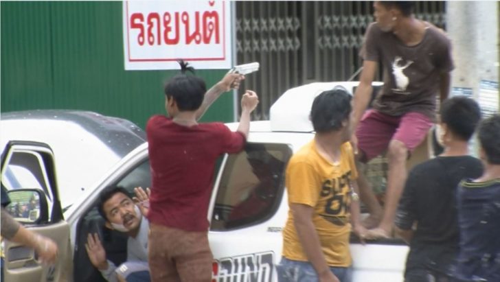 กาญจน์ชักปืน