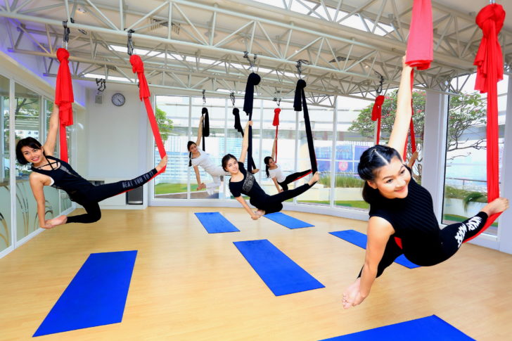 Yoga Fly - Centara Grand at CentralWorld 02