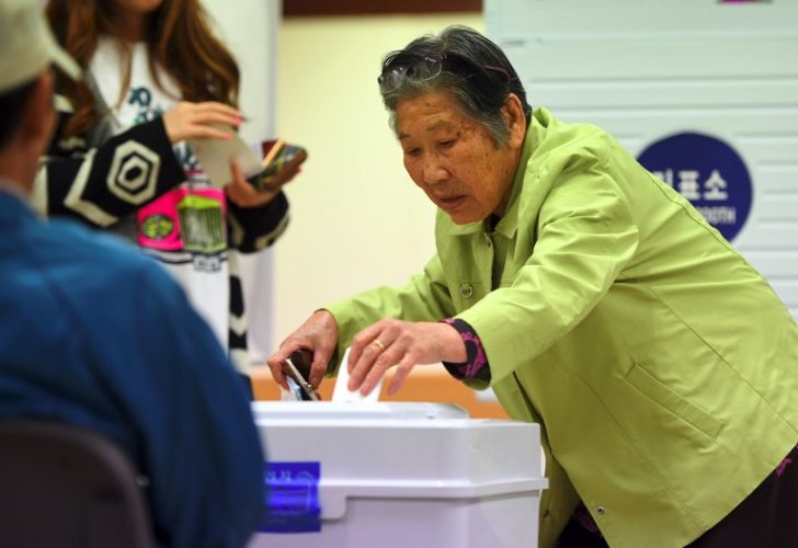 SKOREA-POLITICS-VOTE