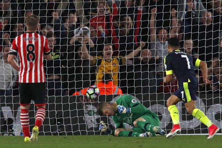FBL-ENG-PR-SOUTHAMPTON-ARSENAL