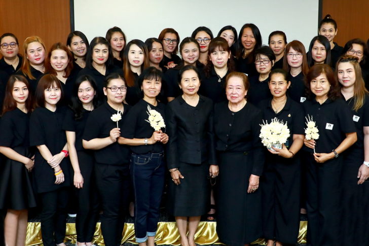ประดิษฐ์ดอกไม้จันทน์-03