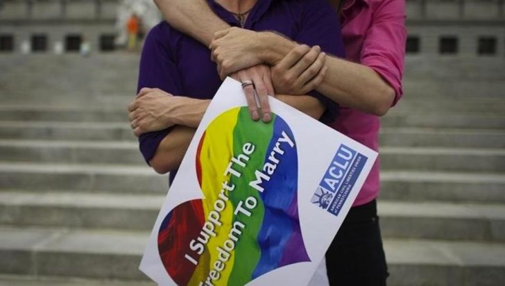 capital-harrisburg-embraces-rights-following-pennsylvania-supporters_d0e4babc-504e-11e7-8a38-d46223a68388