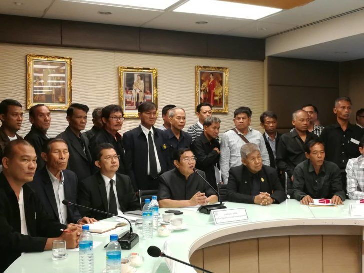 บรรยากาศแถลงข่าวแก้ปัญหาราคายางตกต่ำ 20 มิย.