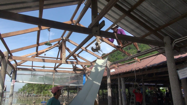 รื้อร้านชมจันทร์1