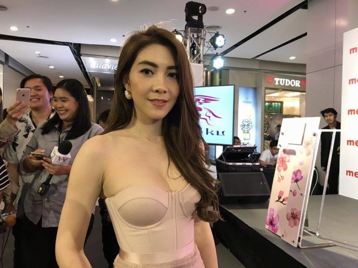 วุ้นเส้น