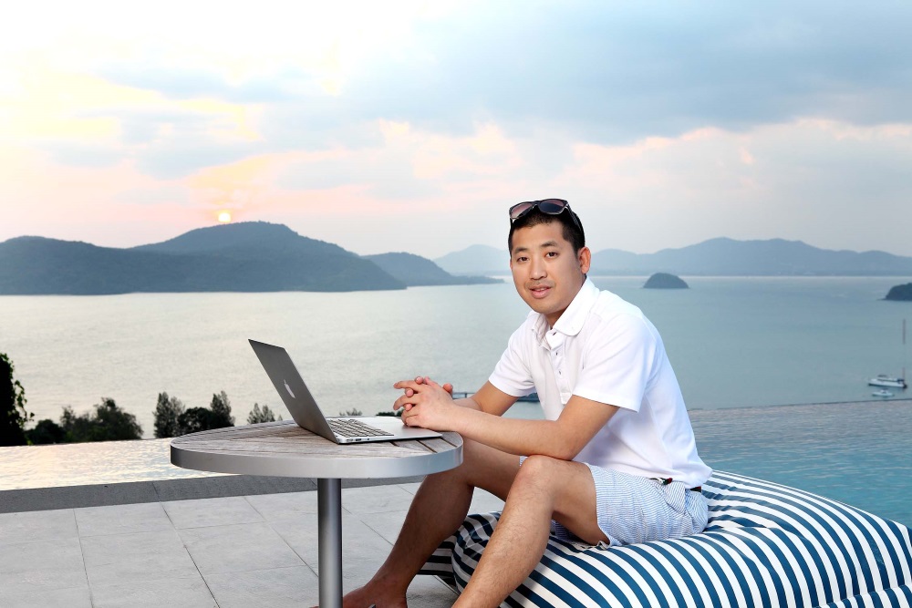 ย้อนอ่าน 'ปลาวาฬ' ไฮโซเจ้าของศรีพันวา กับความภูมิใจที่นำแบรนด์ท้องถิ่นสู้ตปท.ได้