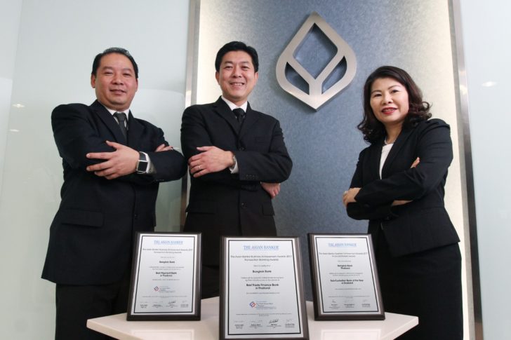 BBLรับมอบ 3 รางวัลจาก The Asian Banker 2017