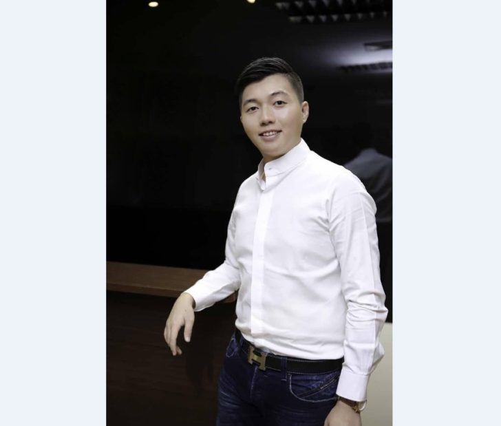 Mr.Gan Yihang