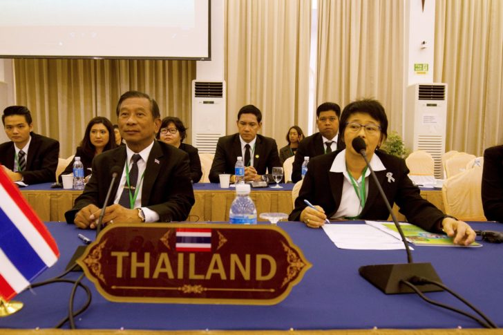 พลเอก ฉัตรชัย สาริกัลยะ รัฐมนตรีว่าการกระทรวงเกษตรและสหกรณ์