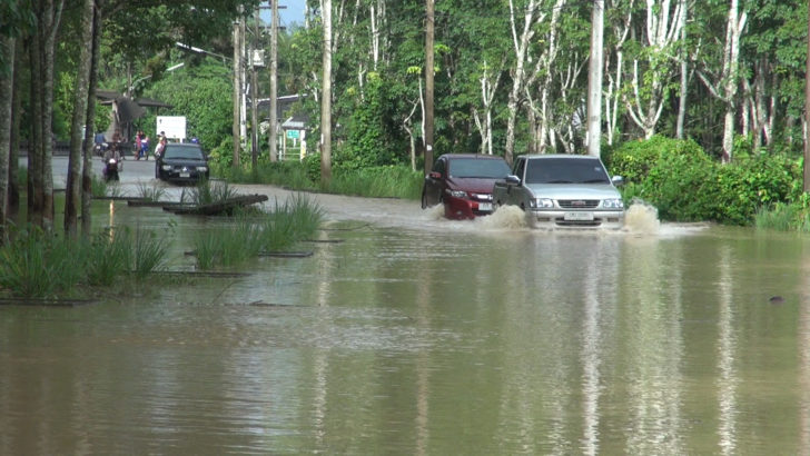 หาดใหญ่-น้ำท่วม1