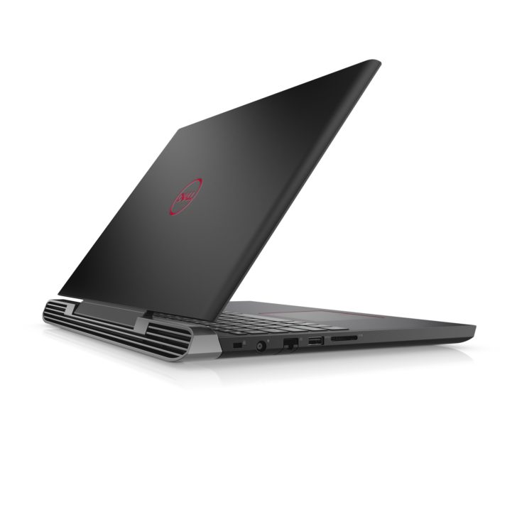 01 Inspiron 15 7000 (7577)