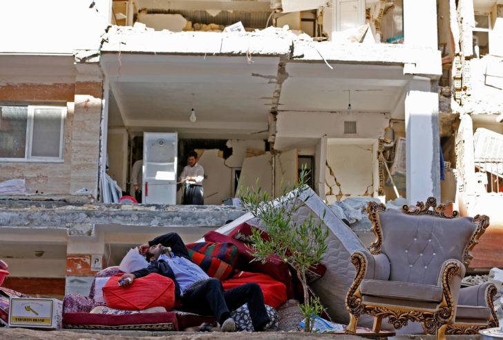 IRAN-QUAKE-AFP PICTURES OF THE YEAR 2017