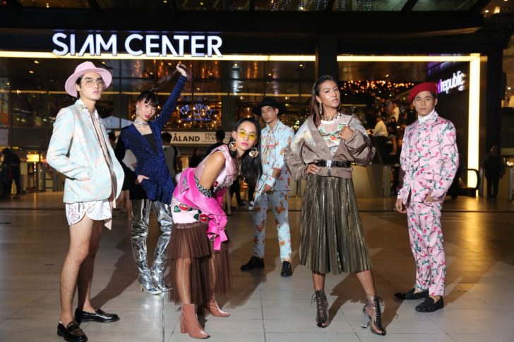 37 กลุ่มคนรุ่นใหม่กับเสื้อผ้าแบรนด์ไทยดีไซเนอร์ ณ สยามเซ็นเตอร์